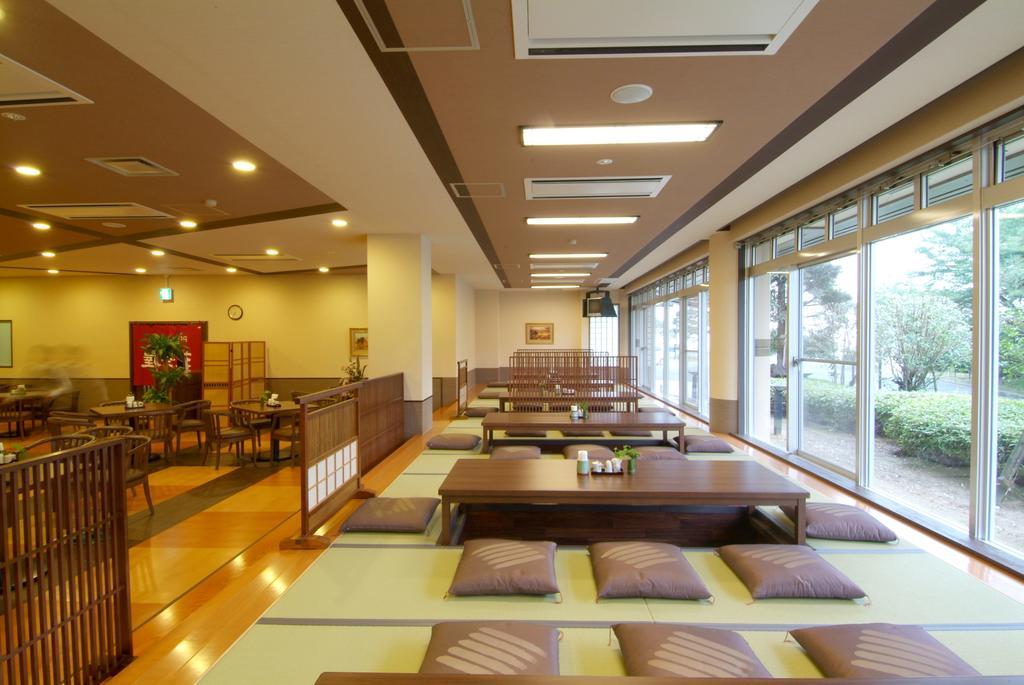 Route Inn Grantia Fukuoka Miyawaka - Wakita Onsen المظهر الخارجي الصورة