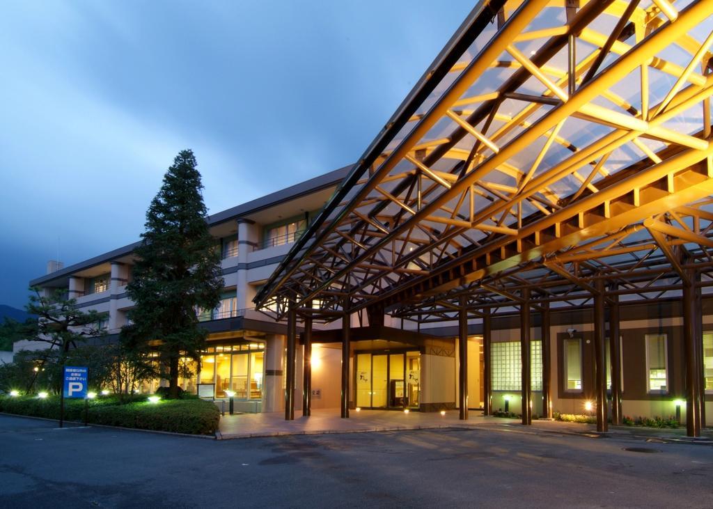 Route Inn Grantia Fukuoka Miyawaka - Wakita Onsen المظهر الخارجي الصورة